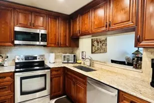 3966 Cocoplum Cir, Coconut Creek, FL 33063 - Photo 4