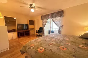 126 Grantham B, Deerfield Beach, FL 33442 - Photo 16