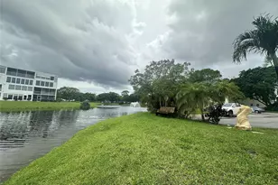 126 Grantham B, Deerfield Beach, FL 33442 - Photo 30