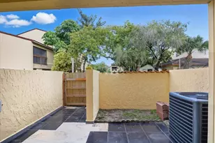 7793 Grande St, Sunrise, FL 33351 - Photo 48