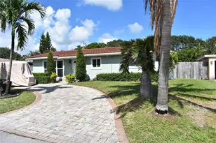 1991 NE 34th St, Lighthouse Point, FL 33064 - Photo 2