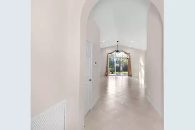 7084 SE Cricket Court, Stuart, FL 34997 - Photo 6
