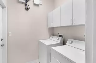 7084 SE Cricket Ct, Stuart, FL 34997 - Photo 32