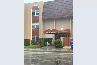 8280 SW 24th Street #114, Pompano Beach, FL 33068 - Photo 1