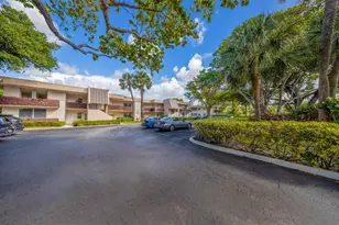 2601 S Palm Aire Dr, Pompano Beach, FL 33069 - Photo 16