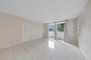 2601 S Palm Aire Dr, Pompano Beach, FL 33069 - Photo 10