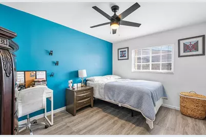 9040 NW 20th Street, Hollywood, FL 33024 - Photo 24