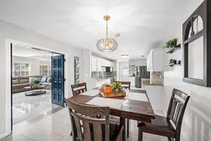 9040 NW 20th St, Pembroke Pines, FL 33024 - Photo 10