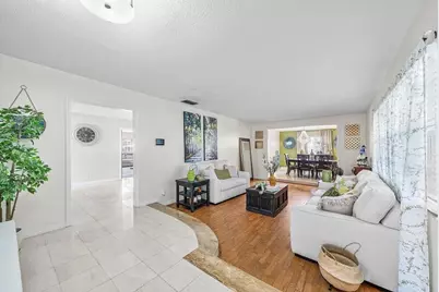9040 NW 20th Street, Hollywood, FL 33024 - Photo 6