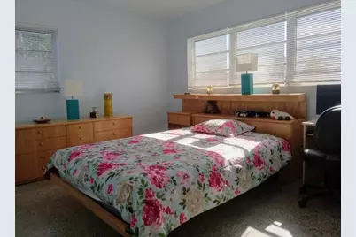 136 Greenbrier Drive, Lake Worth Beach, FL 33461 - Photo 8