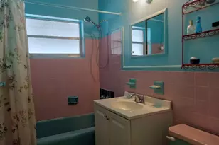 136 Greenbrier Dr, Lake Worth Beach, FL 33461 - Photo 6