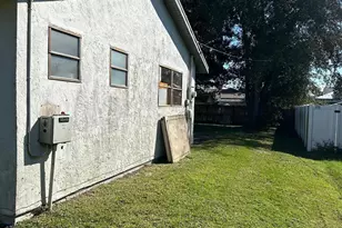 461 SW Byron St, Port Saint Lucie, FL 34983 - Photo 2