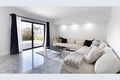 8204 SW 23rd Street #D, Pompano Beach, FL 33068 - Photo 10