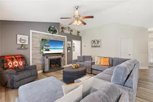 1532 Eastlake Ln, Sebastian, FL 32958 - Photo 20