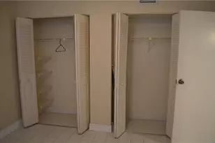 1005 Country Club Dr, Margate, FL 33063 - Photo 8