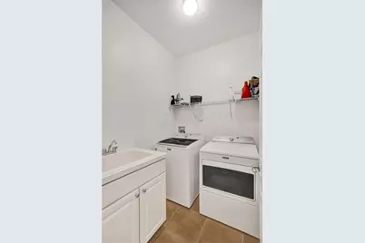 228 SW 6th Court, Pompano Beach, FL 33060 - Photo 32