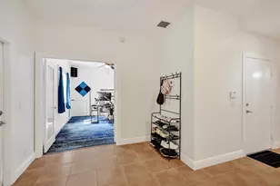 228 SW 6th Ct, Pompano Beach, FL 33060 - Photo 8