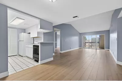 9977 Westview Drive #136, Pompano Beach, FL 33076 - Photo 6