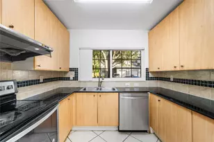 3458 NW 99th Way, Coral Springs, FL 33065 - Photo 10