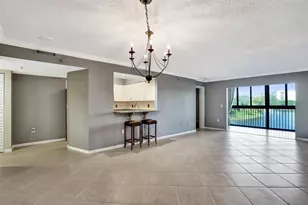 2334 S Cypress Bend Dr, Pompano Beach, FL 33069 - Photo 28
