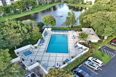 2334 S Cypress Bend Drive #304, Pompano Beach, FL 33069 - Photo 44