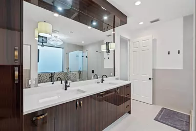 2325 NE 28th Street, Lighthouse Point, FL 33064 - Photo 24