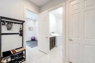 11795 Vivar Run, Parkland, FL 33076 - Photo 12