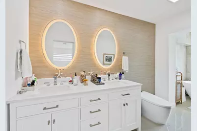 420 SE 13th Avenue, Pompano Beach, FL 33060 - Photo 12