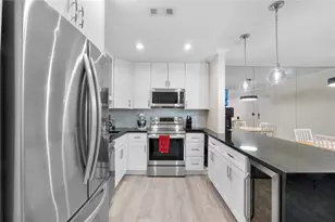 6205 Bay Club Dr, Fort Lauderdale, FL 33308 - Photo 2