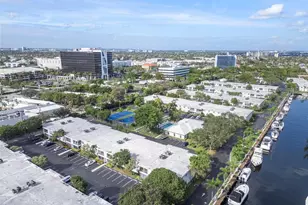 6205 Bay Club Dr, Fort Lauderdale, FL 33308 - Photo 36