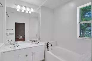 1900 Oceanwalk Ln, Pompano Beach, FL 33062 - Photo 30