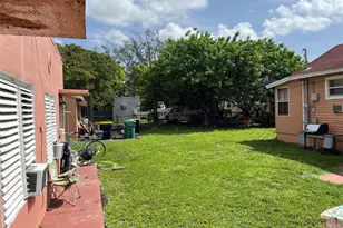 22 SW 11th St, Dania Beach, FL 33004 - Photo 14