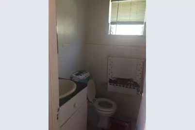 22 SW 11th Street, Dania Beach, FL 33004 - Photo 8