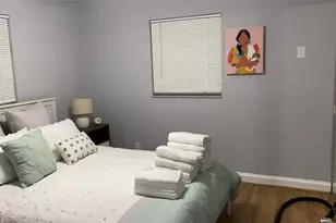 541 NE 58th Ct, Oakland Park, FL 33334 - Photo 6