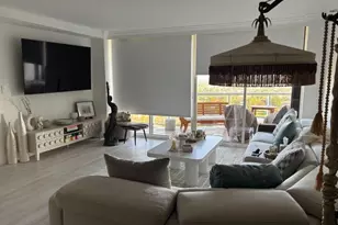 3640 Yacht Club Dr, Aventura, FL 33180 - Photo 16