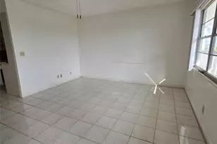 4058 Harwood E Unit, Deerfield Beach, FL 33442 - Photo 2