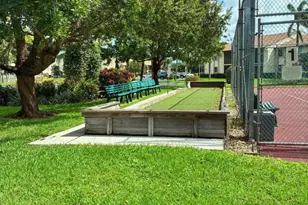 339 Knotty Pine Cir, Greenacres, FL 33463 - Photo 30