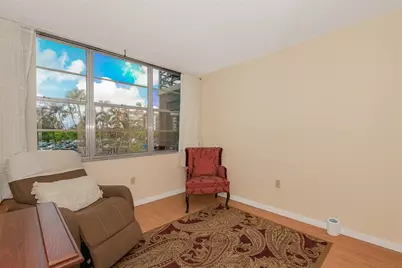 1100 Sant Charles Place #207, Hollywood, FL 33026 - Photo 14