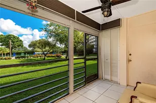 1300 Saint Charles Pl # L20 Pembroke Pines Unit, Pembroke Pines, FL 33026 - Photo 24