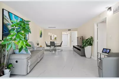 9660 Sunrise Lakes Boulevard #103, Sunrise, FL 33322 - Photo 10