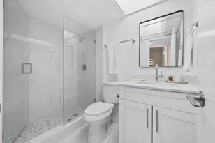 9660 Sunrise Lakes Blvd, Sunrise, FL 33322 - Photo 20