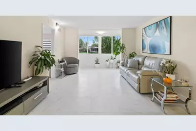 9660 Sunrise Lakes Boulevard #103, Sunrise, FL 33322 - Photo 1