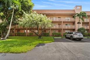 9660 Sunrise Lakes Blvd, Sunrise, FL 33322 - Photo 28