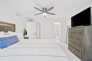 9660 Sunrise Lakes Blvd, Sunrise, FL 33322 - Photo 14