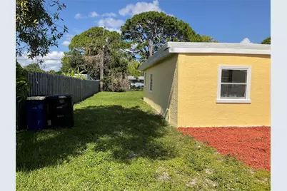 920 Revels Lane, Fort Pierce, FL 34982 - Photo 6