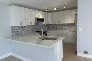 4151 Eastridge Cir, Deerfield Beach, FL 33064 - Photo 18