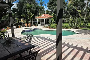 11081 SW 30th Ct, Davie, FL 33328 - Photo 4