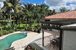 11081 SW 30th Ct, Davie, FL 33328 - Photo 16