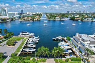2520 Laguna Terrace, Fort Lauderdale, FL 33316 - Photo 2