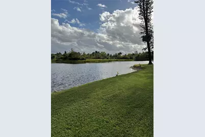 936 W Tropical Way, Plantation, FL 33317 - Photo 38